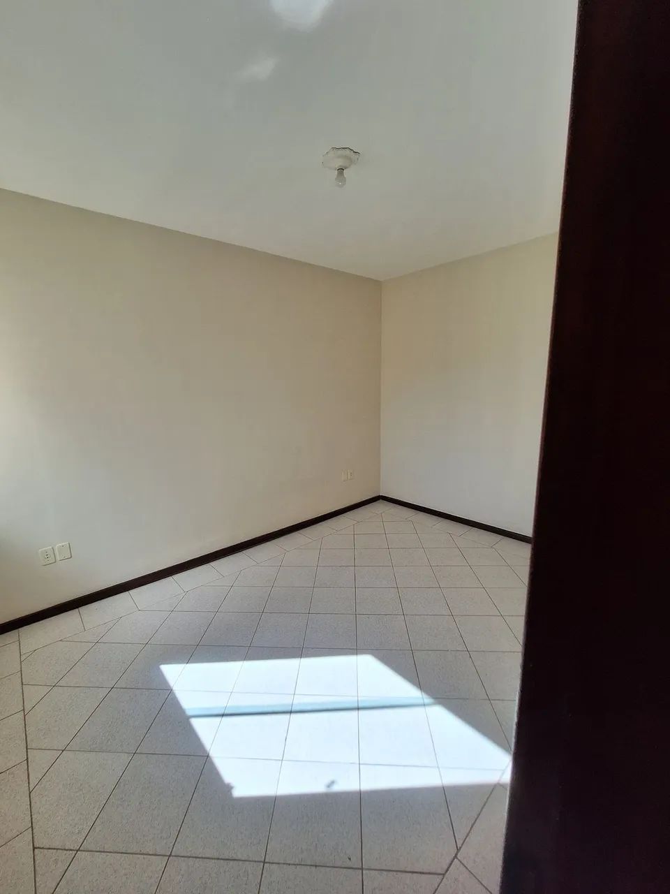 Alugo Apartamento em MAR DO NORTE - Foto 5