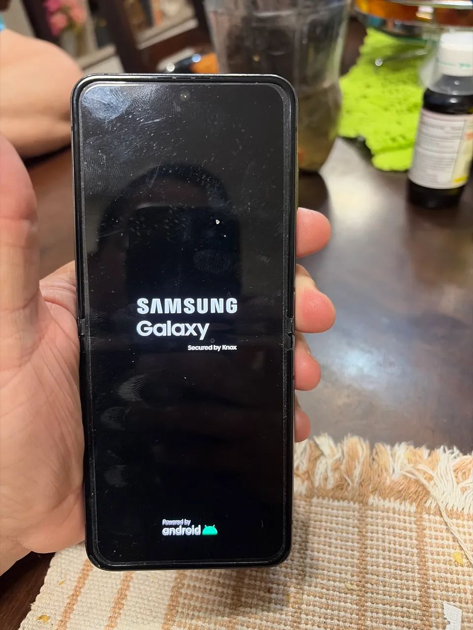 Samsung GALAXY Z FLIP 5 - Foto 2