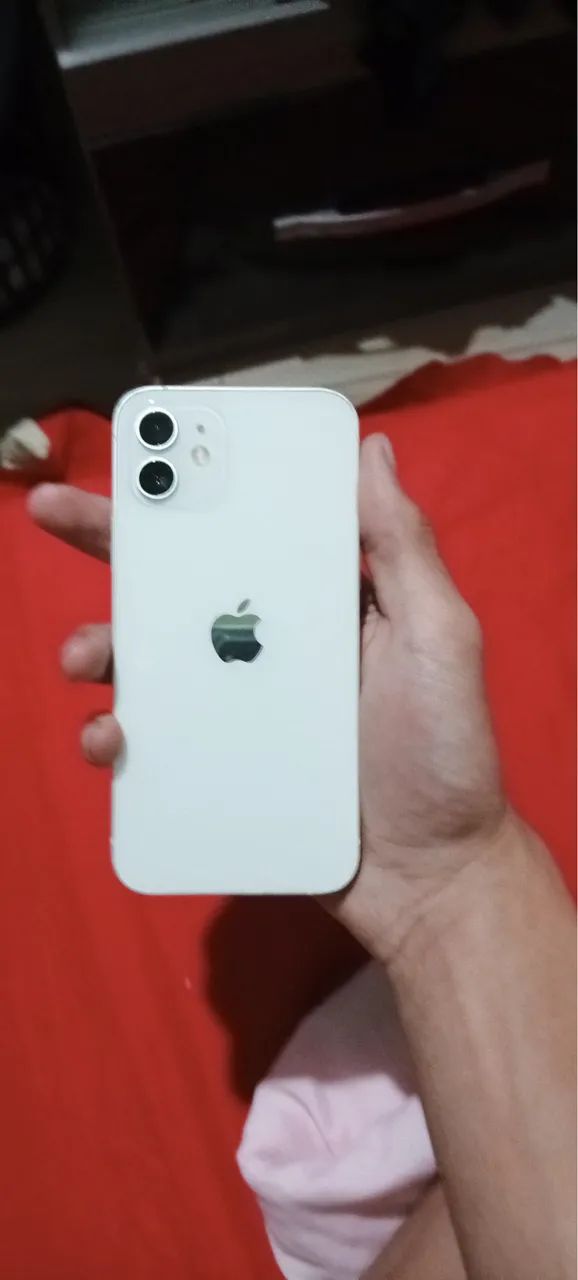 Iphone 12 usado (quero vender logo) - Foto 2