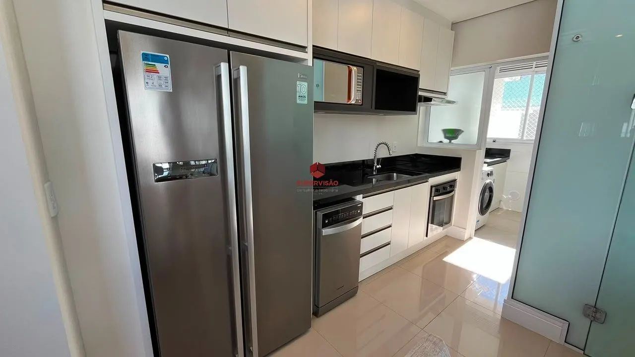 Apartamento Duplex com 146,87m² com 4 quartos, sendo 2 suítes, a 800m da Praia de Jurerê - - Foto 4