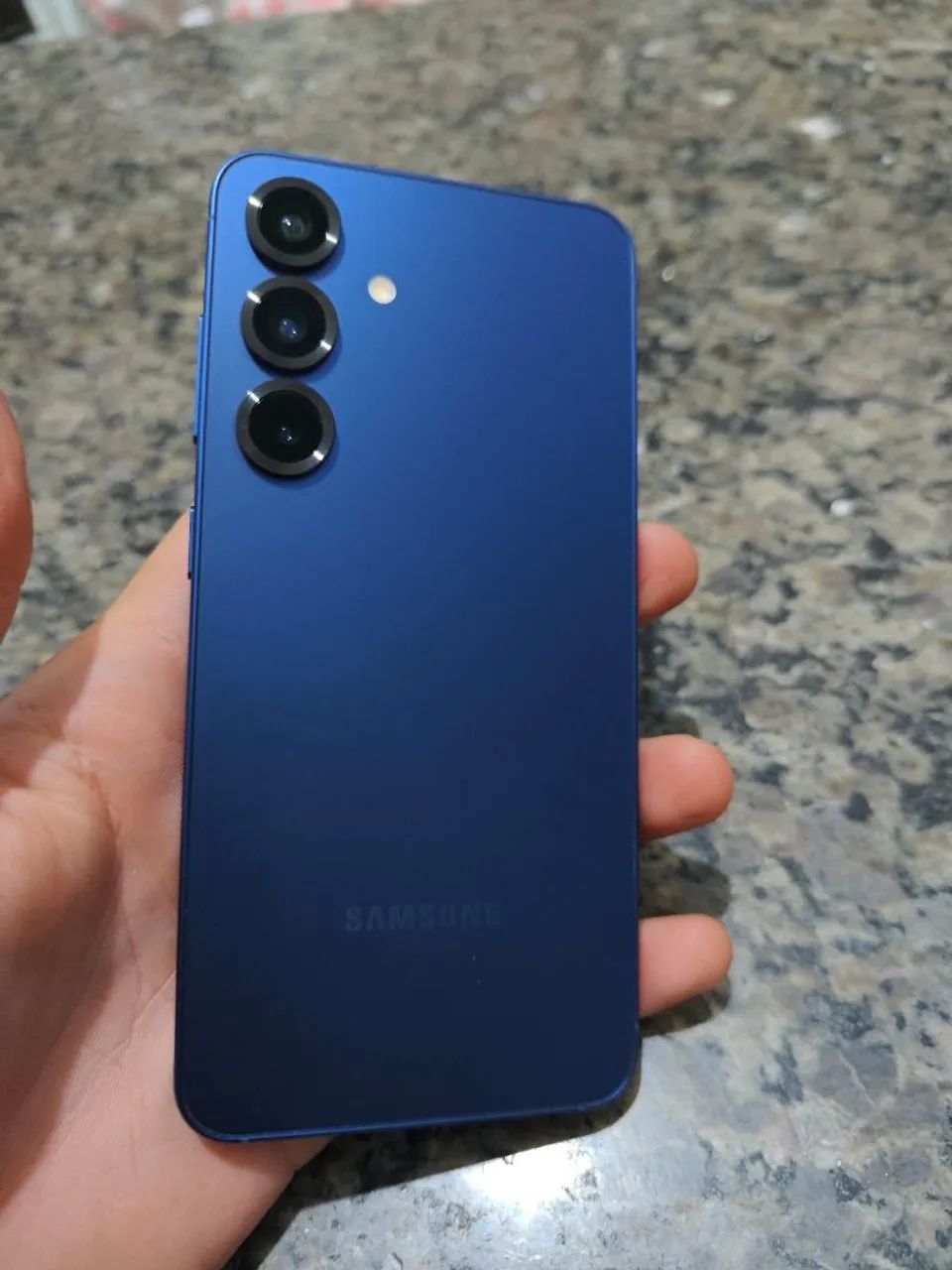 SANSUNG S25