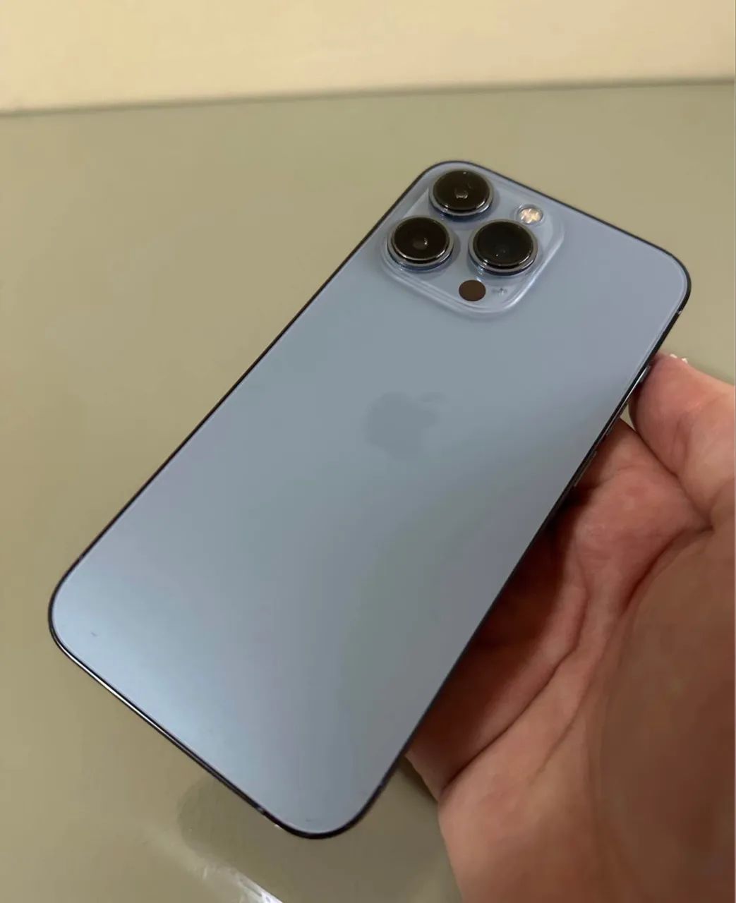 iPhone 13 Pro 256GB semi novo impecável 