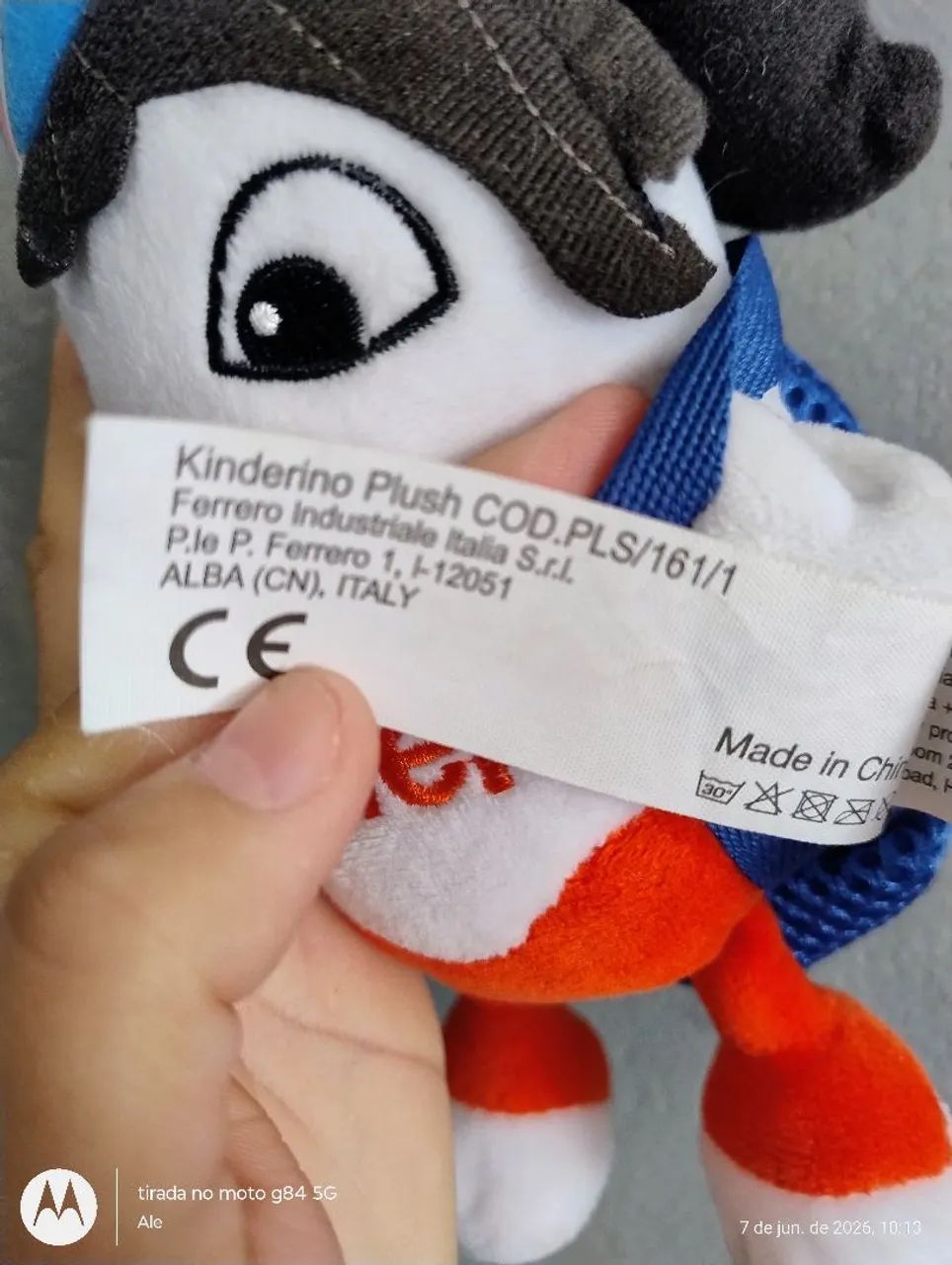 Pelucia Kinder importada  - Foto 3