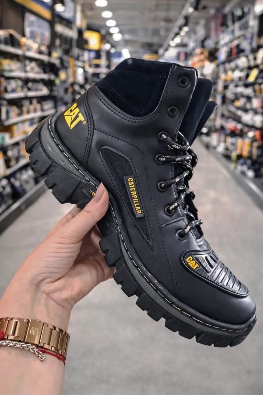 Bota Caterpillar tam 40
