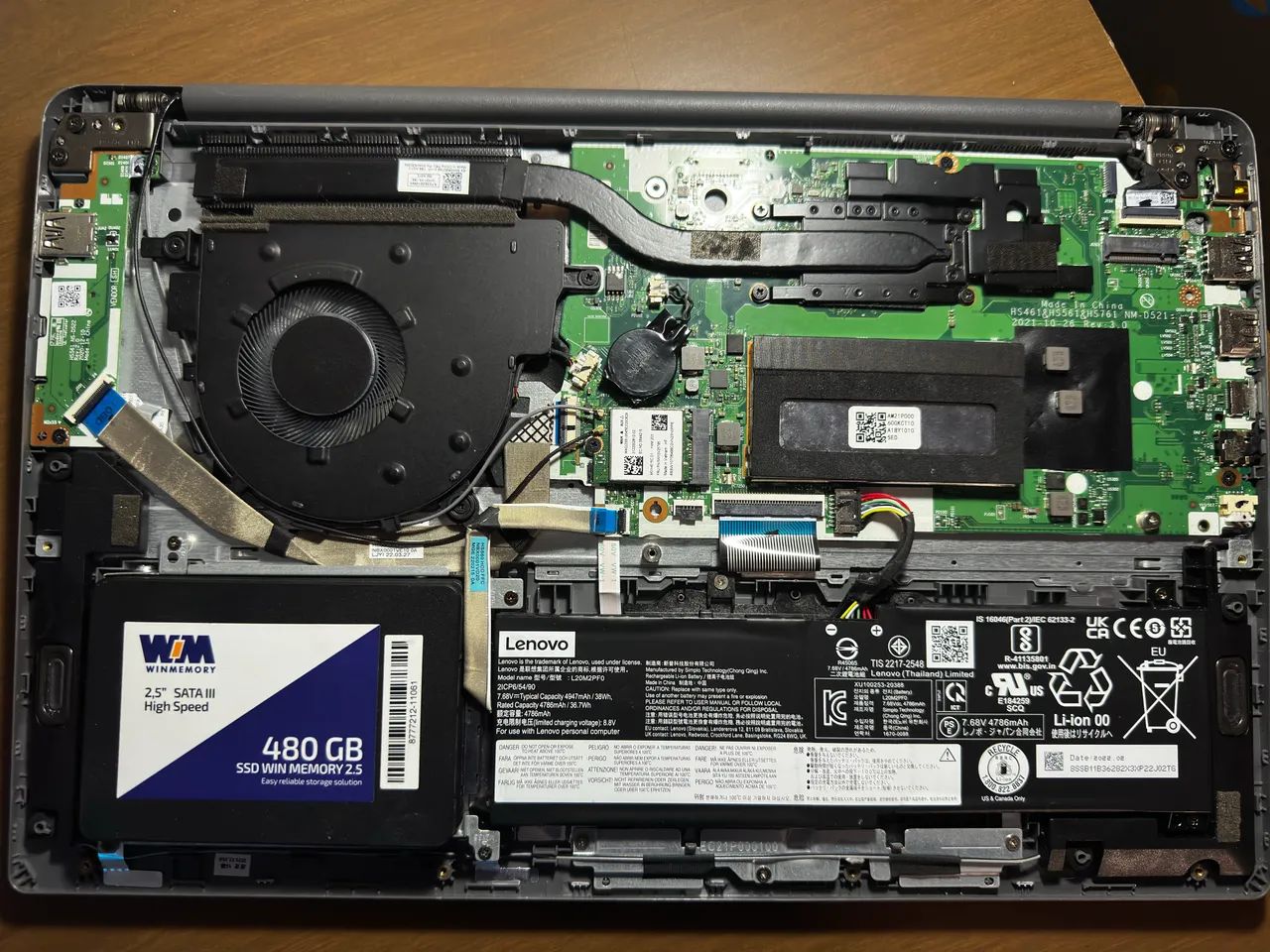 Notebook Lenovo IdeaPad 3 Ryzen 5 5500U DEFEITO  - Foto 4
