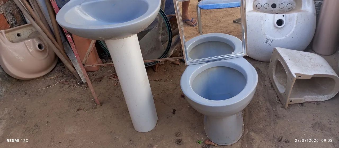 vaso sanitário ? coluna 'pia e espelho  - Foto 4