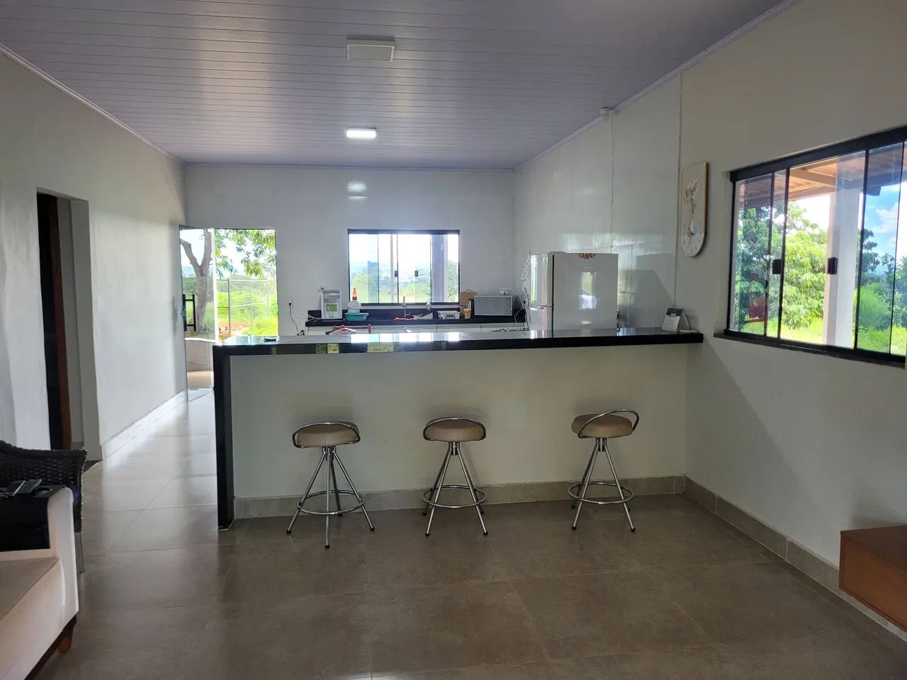 Chácara de porteira fechada,mobília toda nova - Foto 4