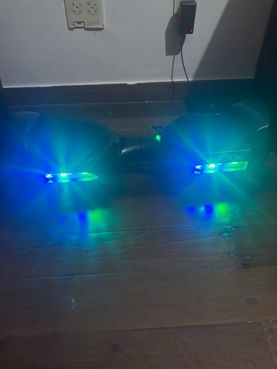 Hoverboard Original Skate Elétrico 6.5 Preto Led Bluetooth - Foto 2