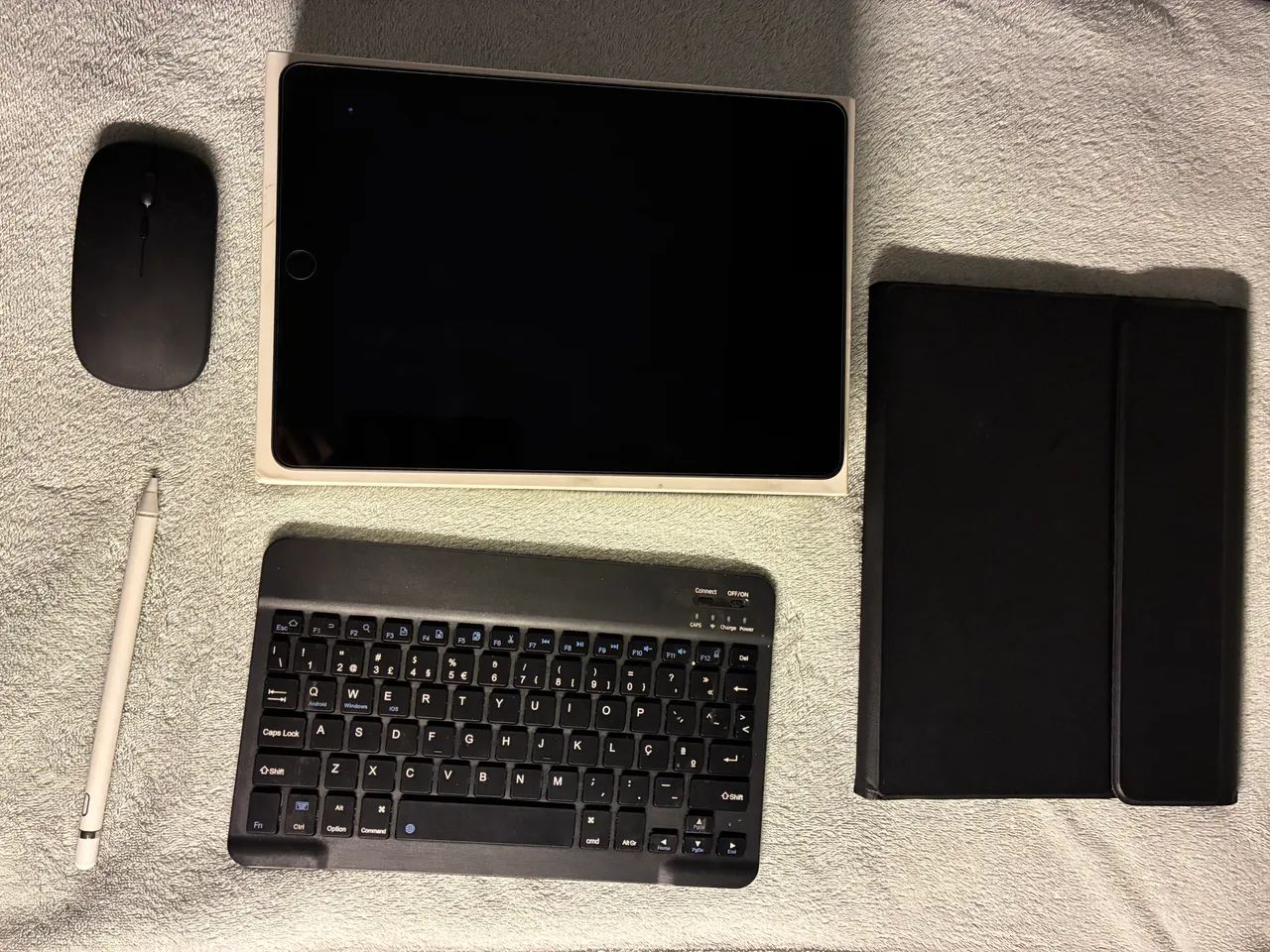 Ipad 9 64GB + Película + Case + Teclado + Mouse + Caneta - Foto 3