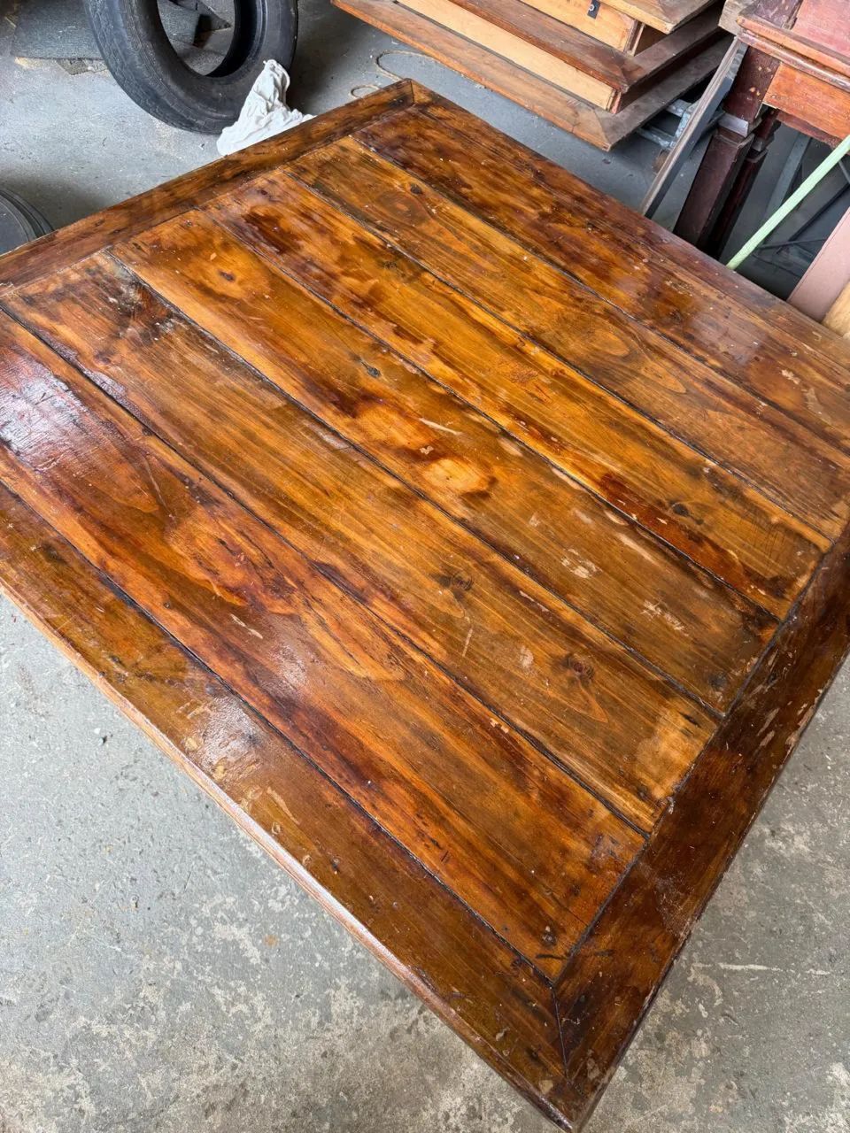 Mesa madeira 140x140 pé removível  - Foto 4