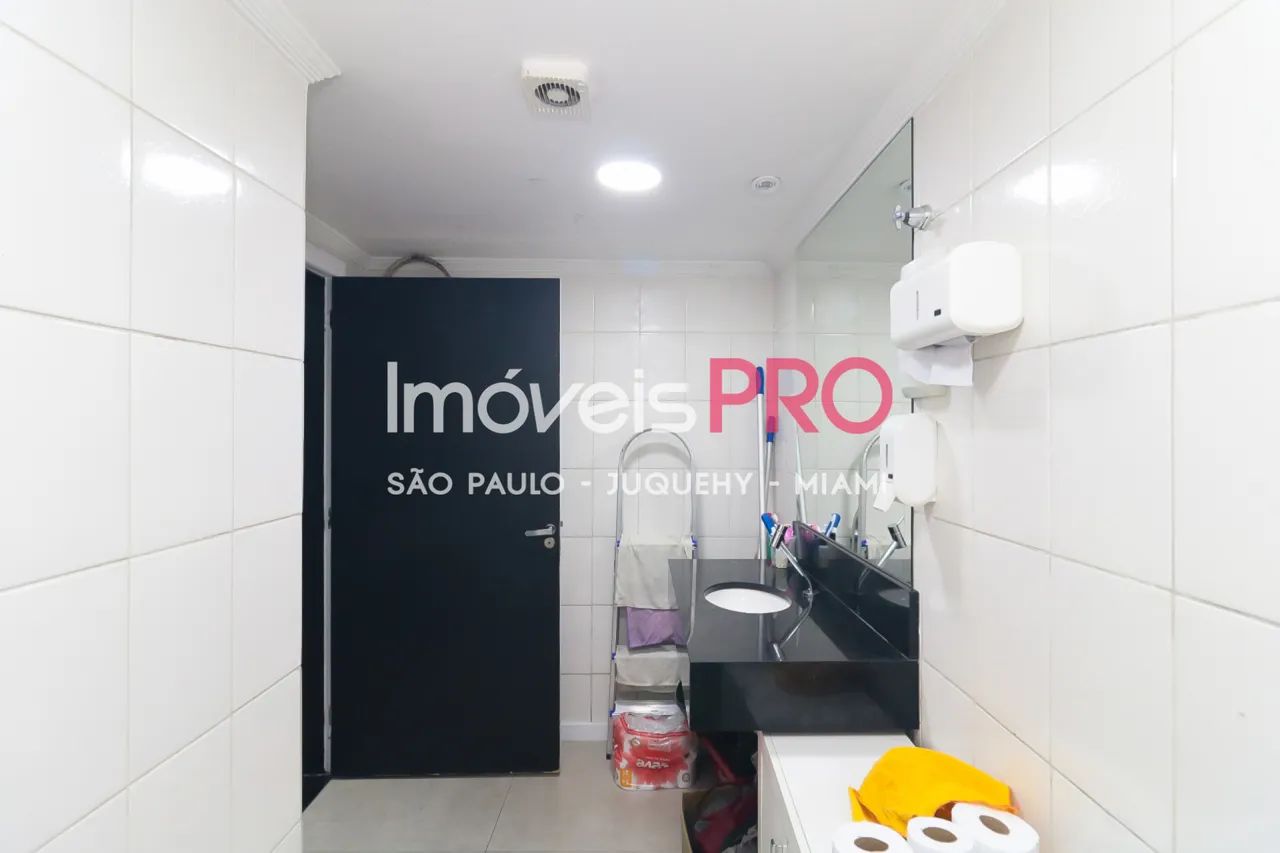 Loja comercial em edificio de altíssimo padrão - Foto 4