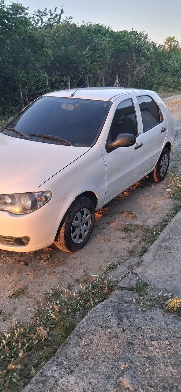 Fiat Palio Palio Celebration 1.0 Fire Flex 8V 4p 2014