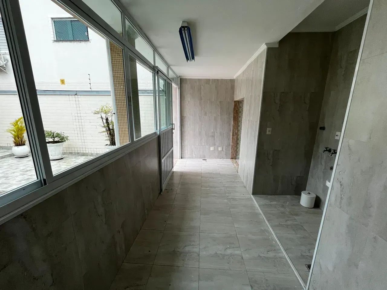 Amplo Sobrado em Santos/SP  Embaré | Venda e Locação - Foto 7