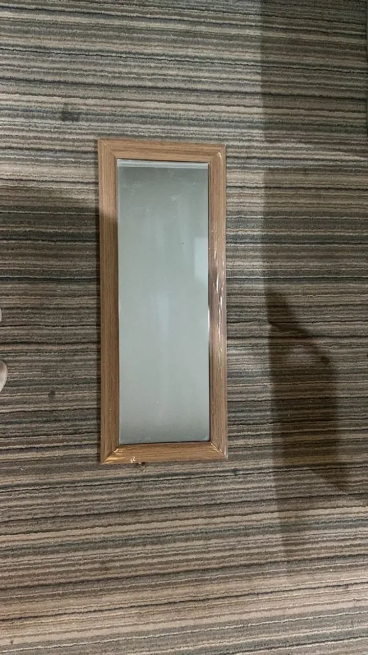 Espelho 75 cm x 30 cm 