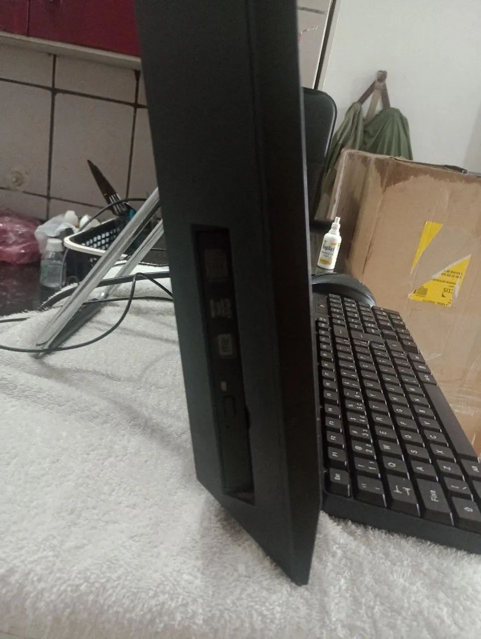 Computador All In One Lenovo Thinkcentre Webcam Wi-fi - tela de 19" + Windows 10  - Foto 4