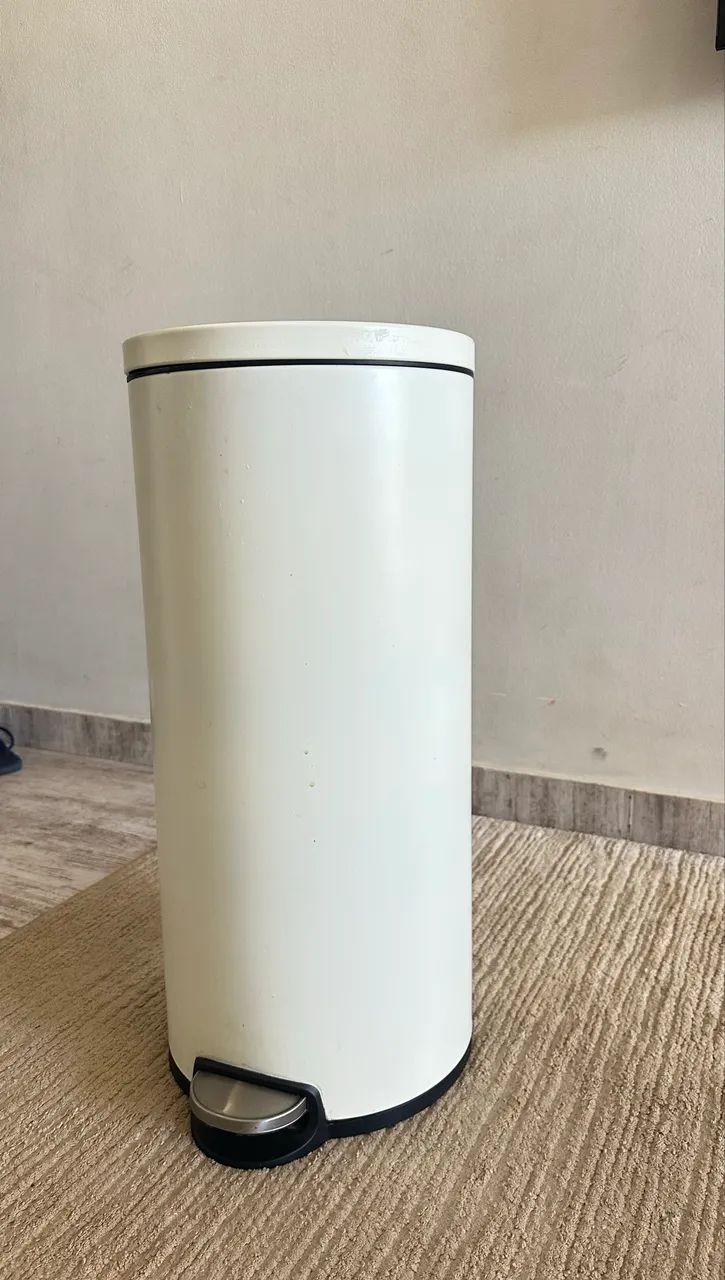 Lixeira 30L PEDAL DE AÇO INOX  - Foto 2