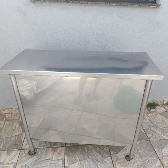 Mesa de inox