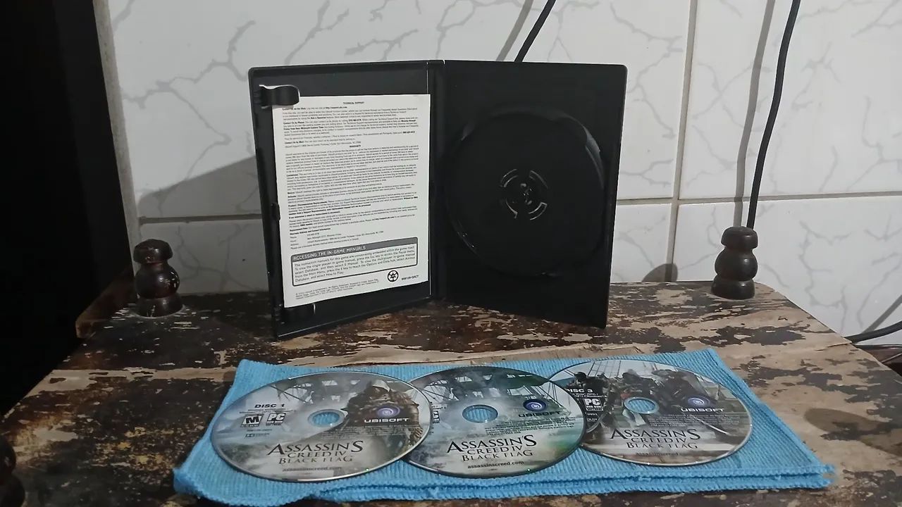 Assassin's Creed 4 PC CIB - Foto 3