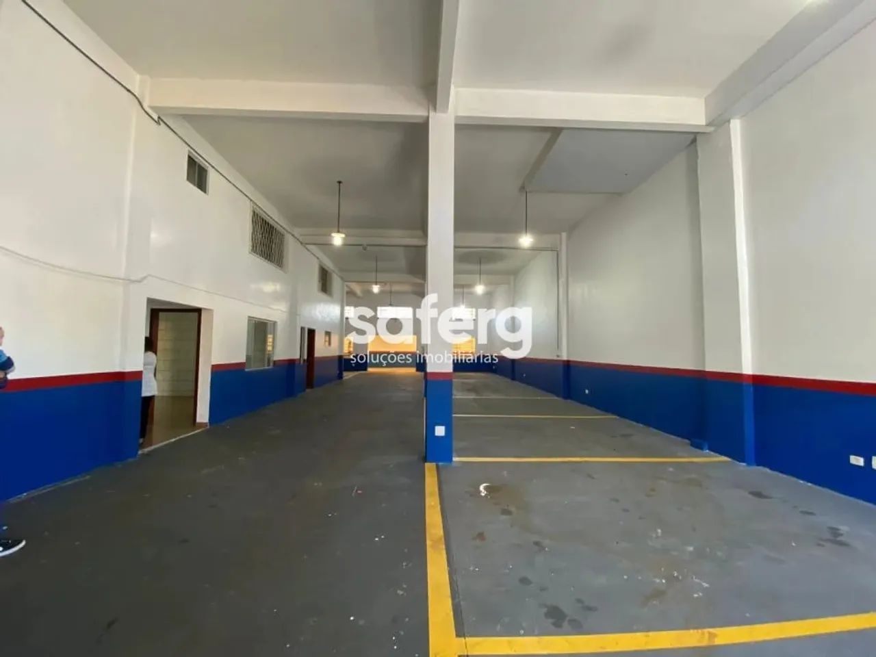 BARRACÃO COMERCIAL E RESIDENCIAL