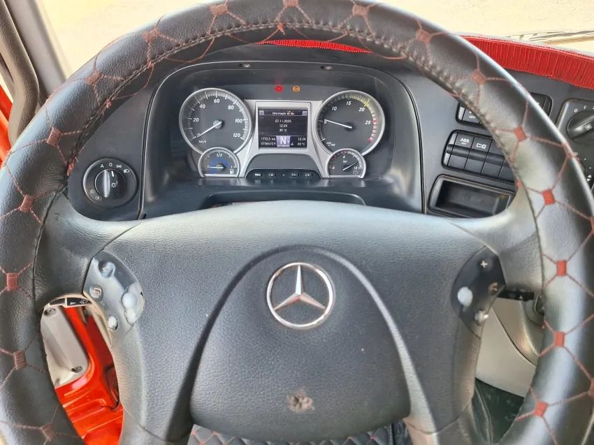 Mercedes-Benz Actros 2546 | Suspensão Mola 6x2 2015/16 - Foto 12
