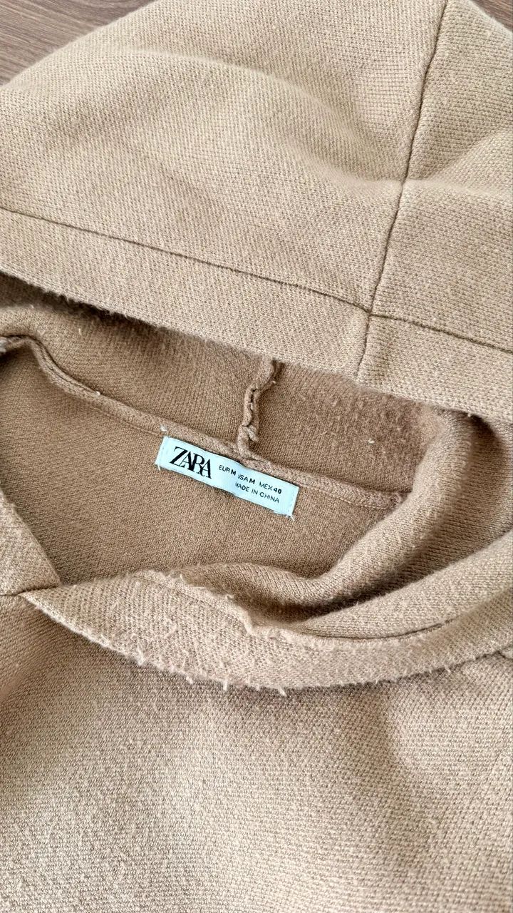 BLUSA TRICÔ ZARA COM CAPUZ TAM M - Foto 2