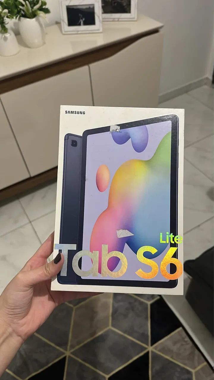 Tablet S6 lite semi novo 