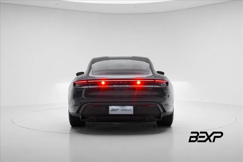 Porsche Taycan 4S (Elétrico), foto 4 de 15