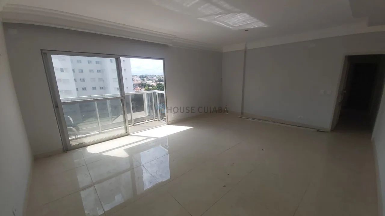 Apto Edifício Royal Gardem - Bosque da Saúde