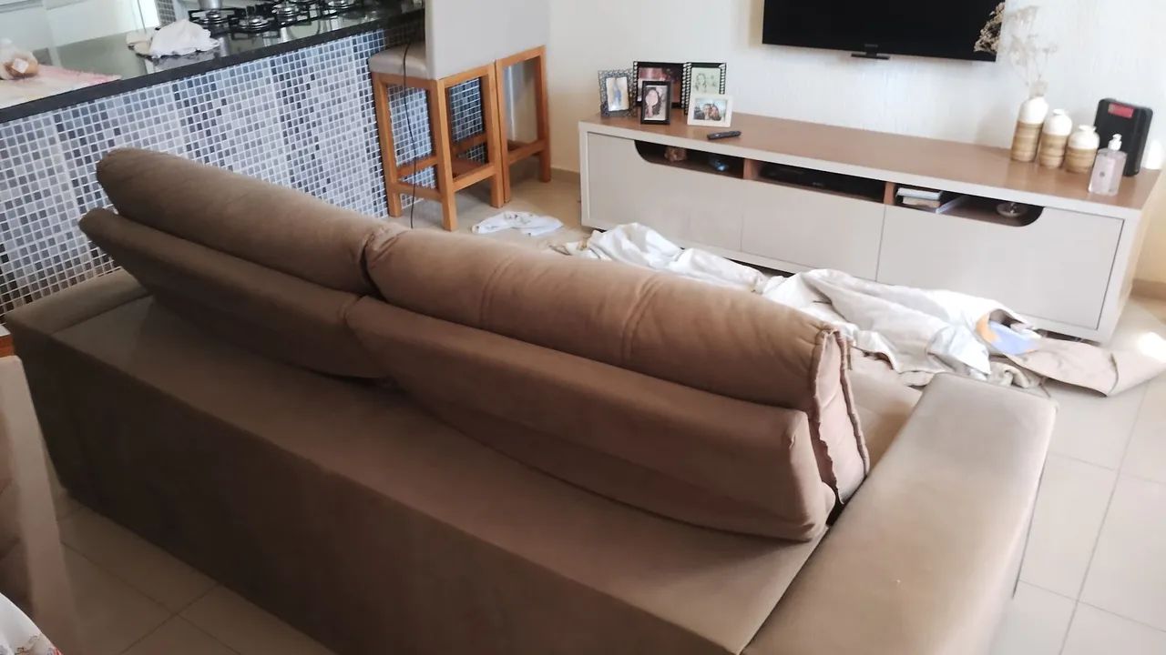 Sofá retrátil muito lindo  - Foto 4