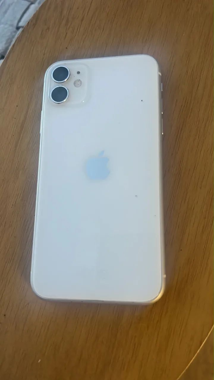 iPhone 11 - Super conservado e sem arranhões - Foto 2
