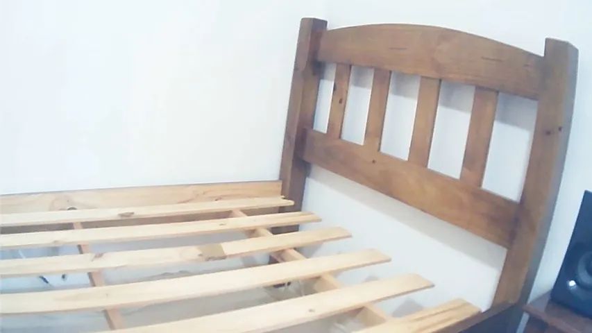 Cama de Solteiro Madeira Maciça cor Imbuia Sem o Colchão - Foto 4