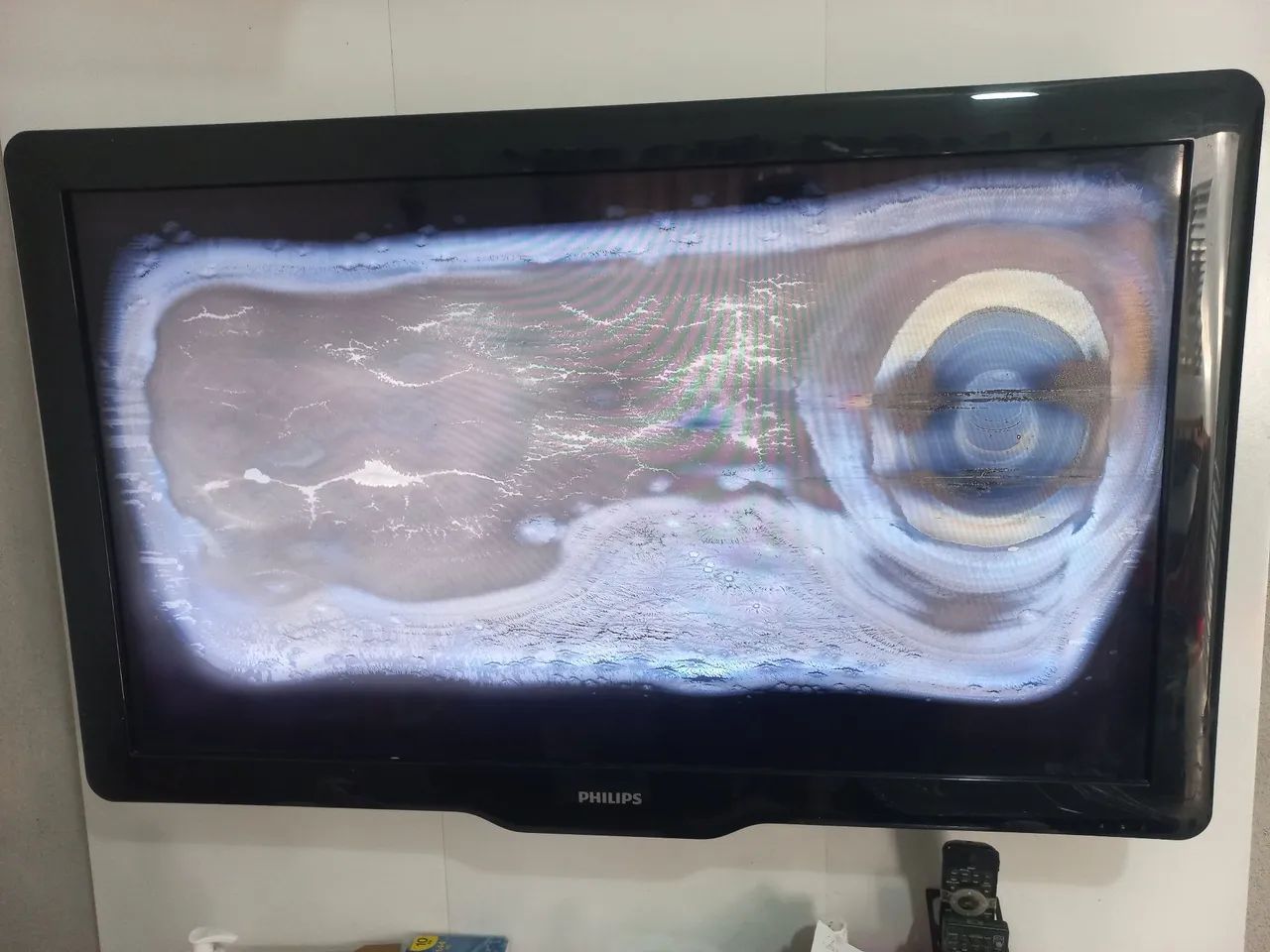 TV 40 Philips funcionando com mancha na tela - Foto 4