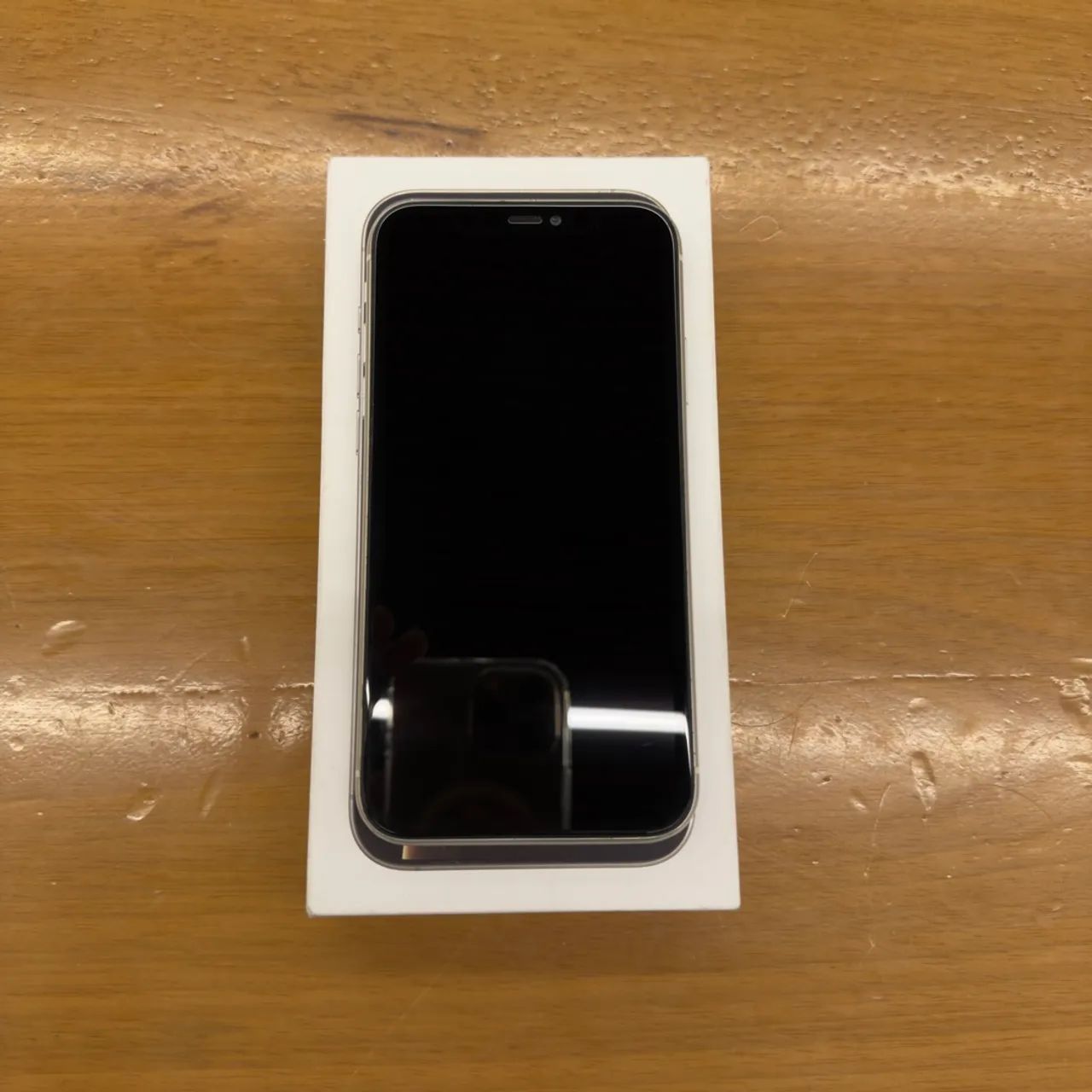 iPhone 11 128gb com caixa e acessórios - Foto 3