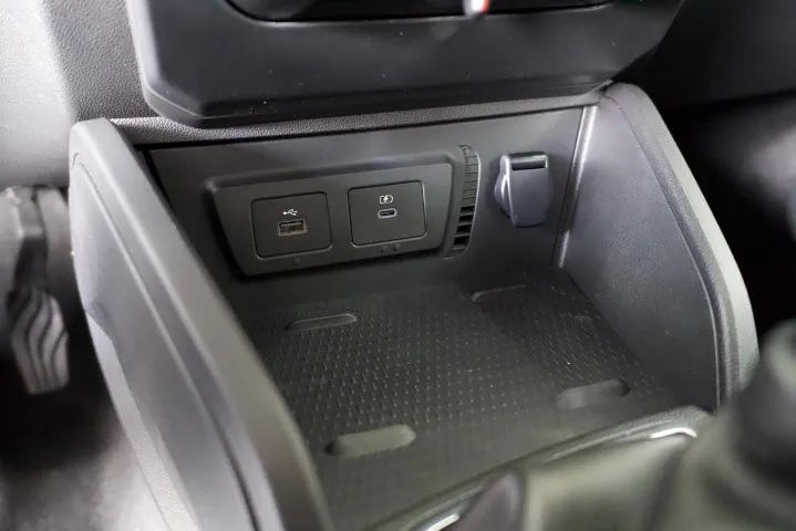 Renault Duster Intense Plus 1.6 16V Flex Mec. 2027 - Foto 2