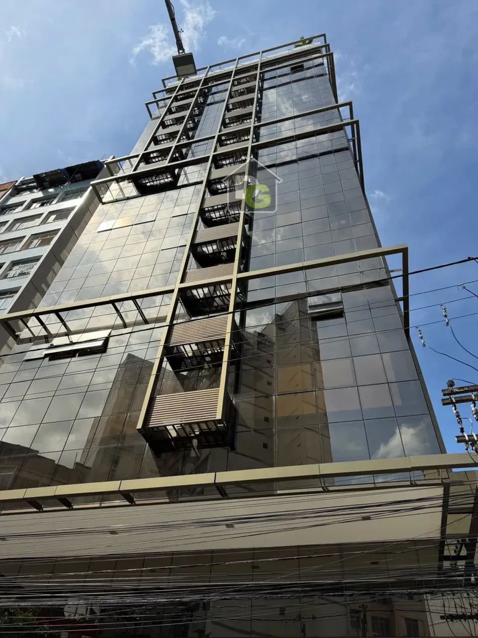 ALUGUEL. CENTRO NITERÓI. TREND TOWER OFFICE.OPORTUNIDADE. EXCELENTE SALA COM 28 M²,  BANHE - Foto 2