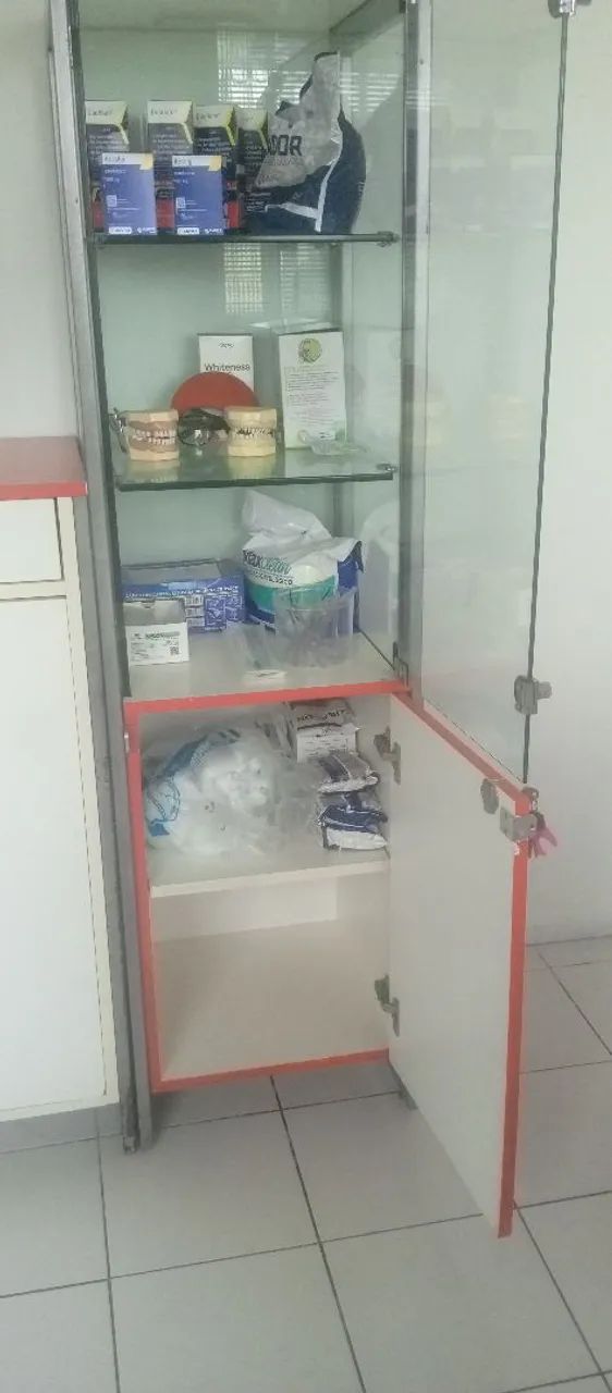 Expositor de medicamentos  - Foto 3