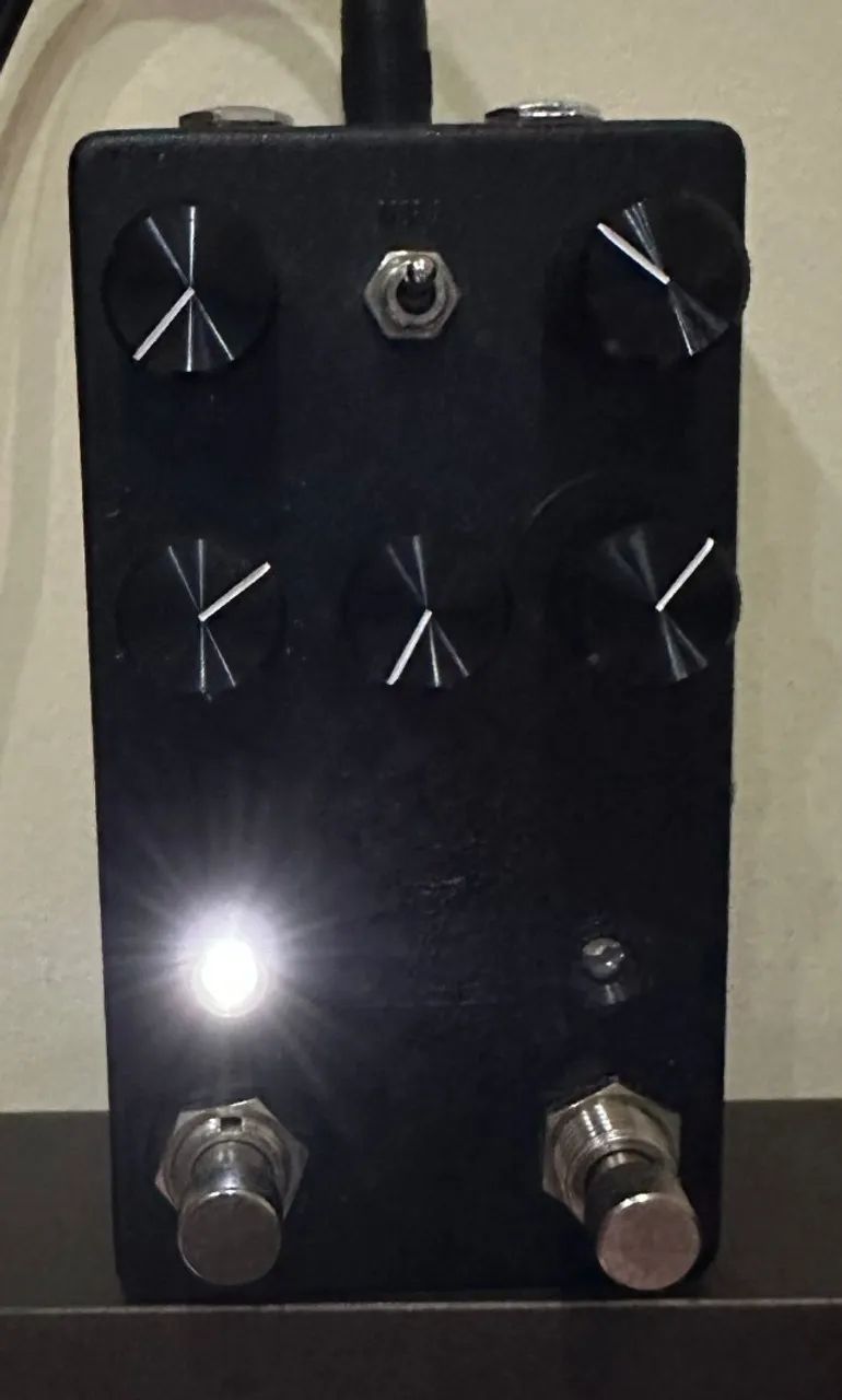 Pedal JHS Lucky Cat - Ed. Limitada - Instrumentos musicais - Boa