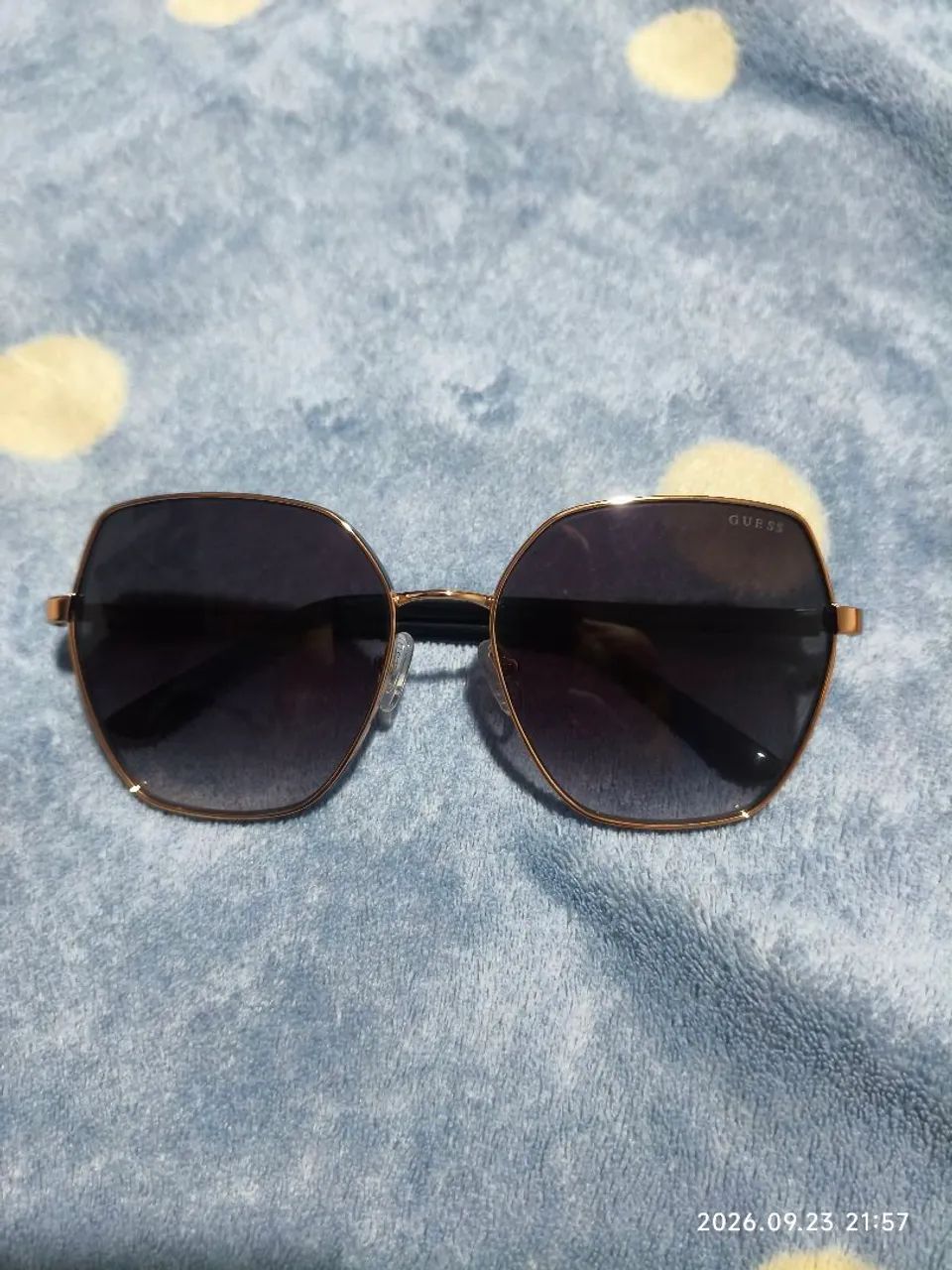 Óculos de sol Guess Feminino - Foto 4