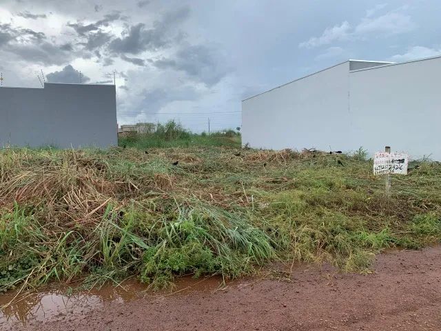 Um lote residencial  - Foto 2