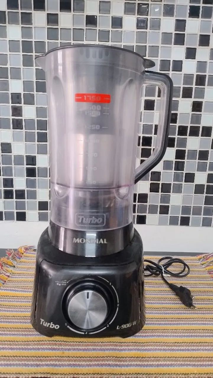 Vendo um Liquidificador MUNDIAL excelente estado, com todos os seus acessórios intacto...  - Foto 2