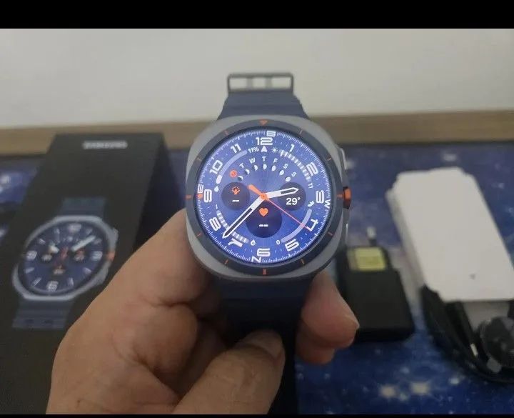 Relógio Galaxy watch ultra novissimo+Acessórios  - Foto 4