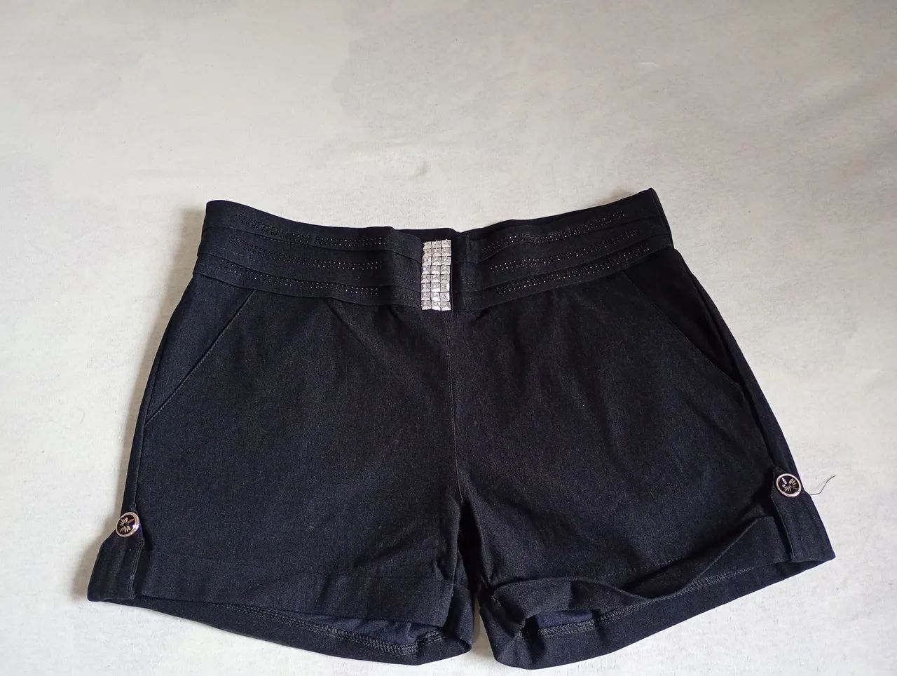 Short denim ( tecido jeans com elastano)
