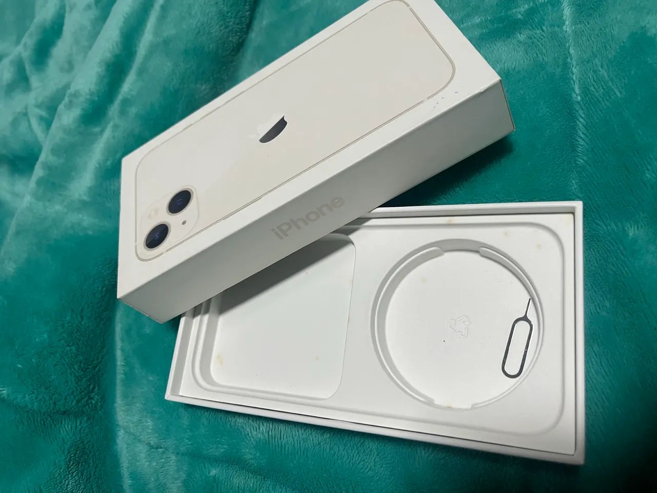 Caixa iPhone 13 vazia - Original