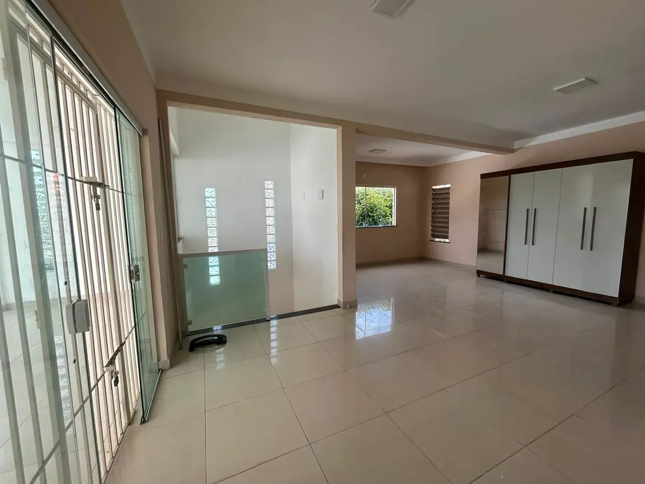 ALUGO CASA COMERCIAL/REIDENCIAL COM 5 SUITES - Foto 2