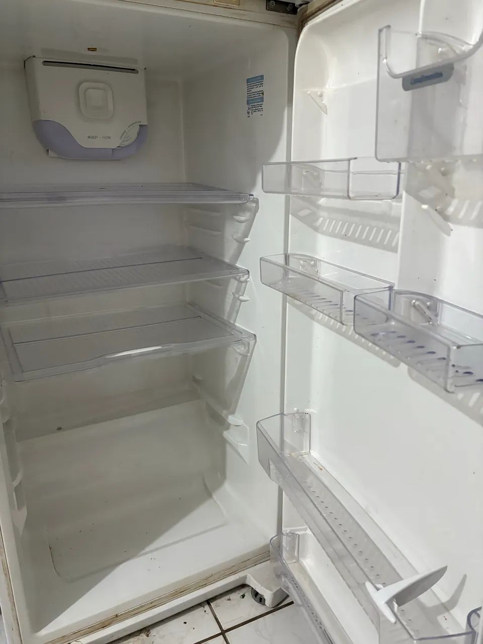 vendo geladeira 