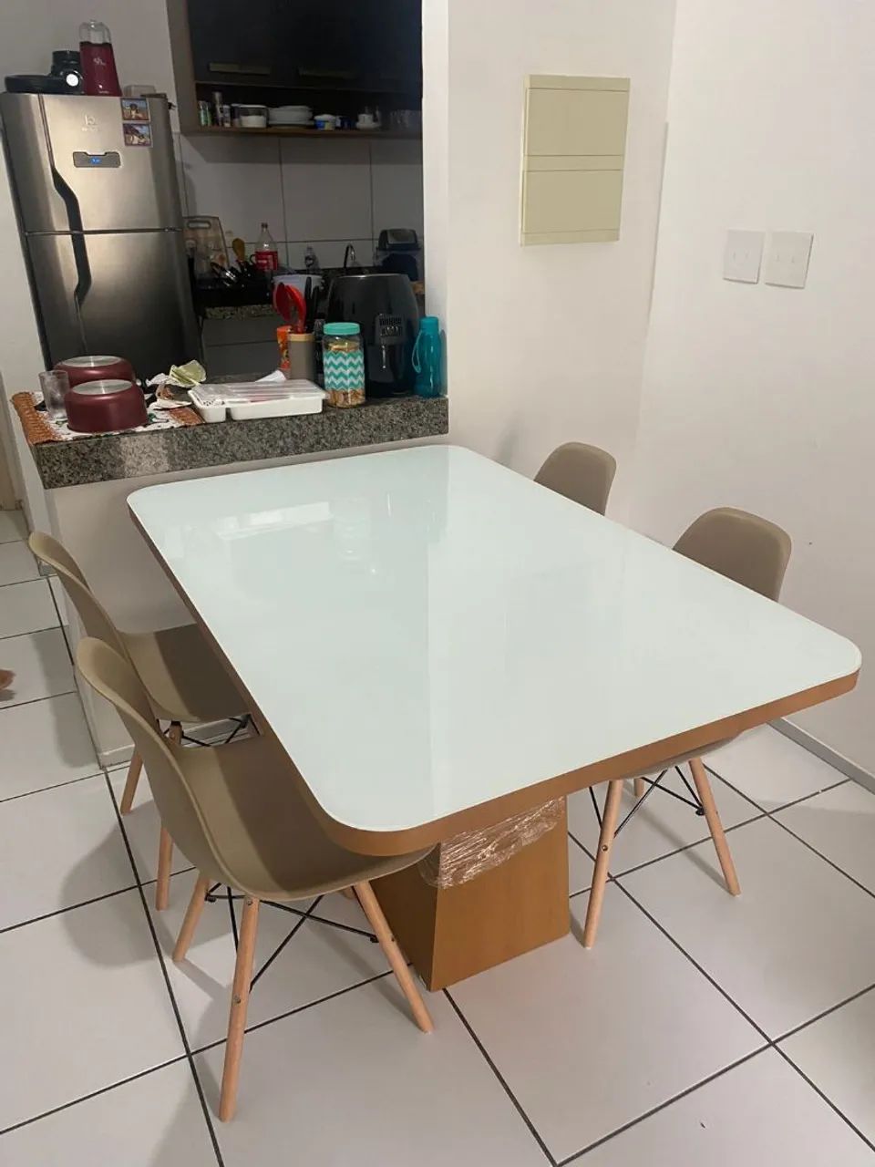 Mesa de Jantar Retangular Luxo com Vidro Laqueado  - Foto 3