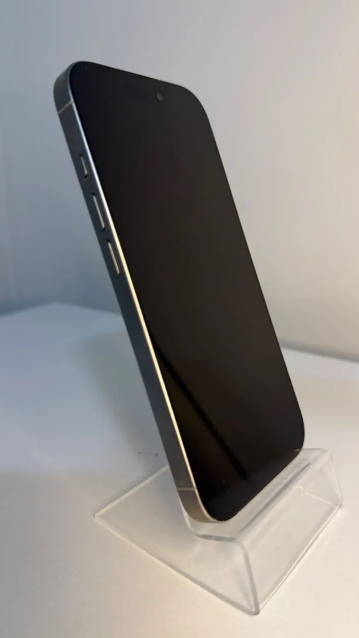 iPhone 16 Pro - Foto 3
