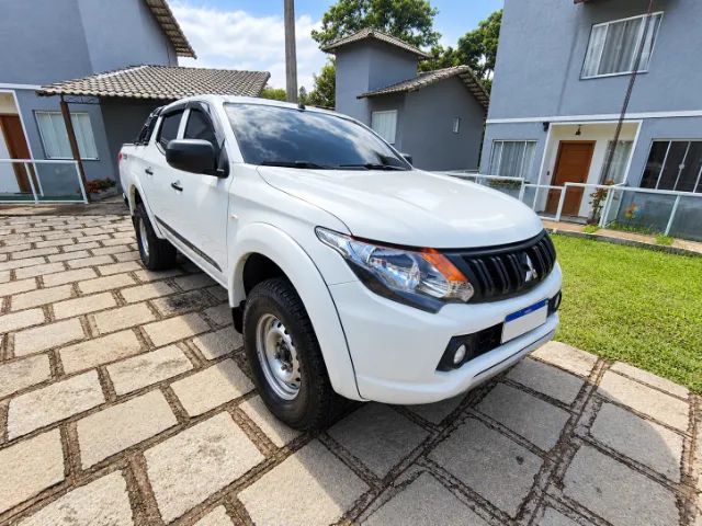 Mitsubishi L200 Triton Sport GL 2.4 Diesel 2023 2023