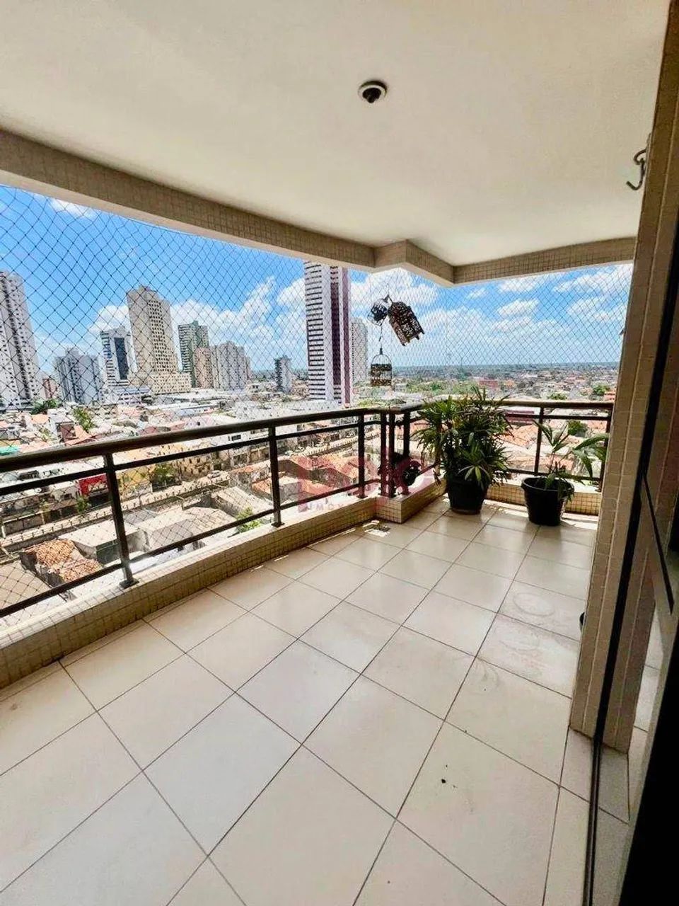 Palácio Real 4 suítes 2 vagas de garagem - Foto 3