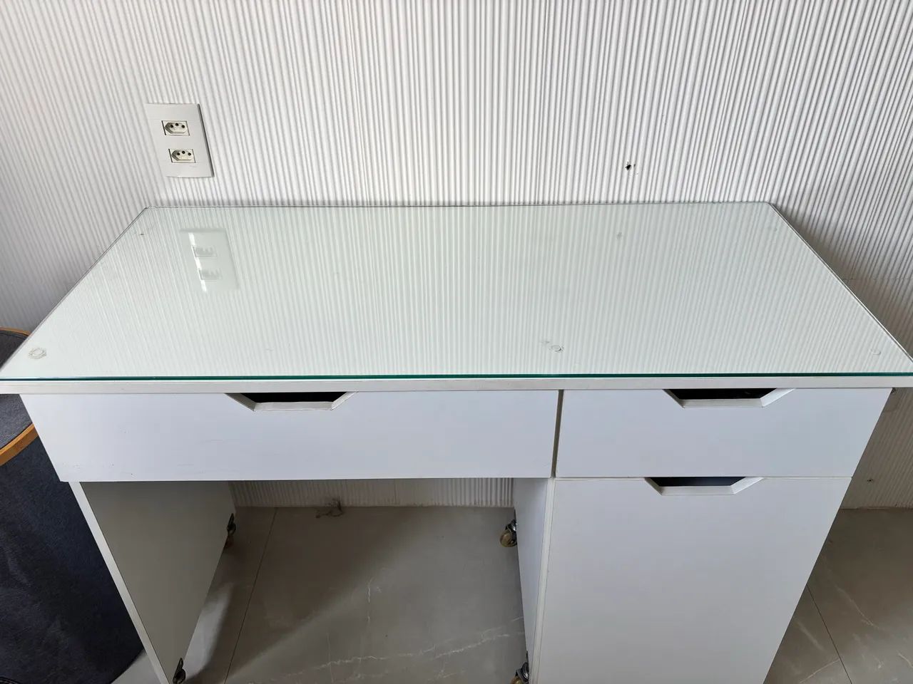 Escrivaninha para escritorio